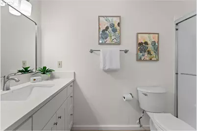 12025 SW Springwood Dr, Portland, OR 97223 - Photo 24