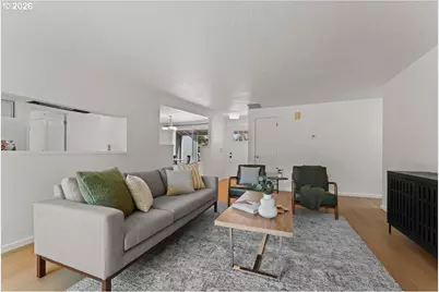 12025 SW Springwood Dr, Portland, OR 97223 - Photo 12