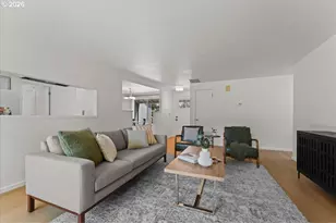 12025 SW Springwood Dr, Portland, OR 97223 - Photo 12