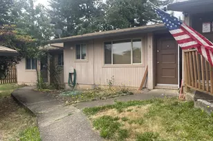 441 SW Walnut St, Willamina, OR 97396 - Photo 6