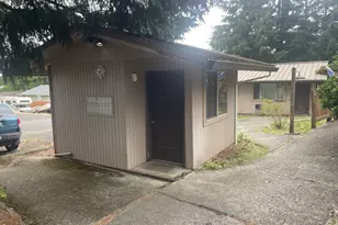 441 SW Walnut St, Willamina, OR 97396 - Photo 8