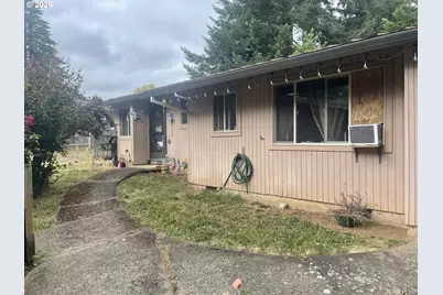441 SW Walnut St, Willamina, OR 97396 - Photo 10