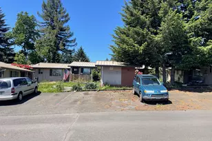441 SW Walnut St, Willamina, OR 97396 - Photo 2