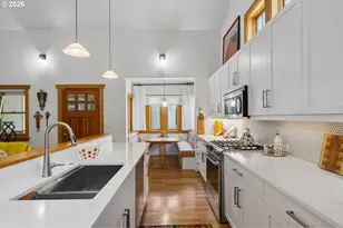 7038 SE Clinton St, Portland, OR 97206 - Photo 14
