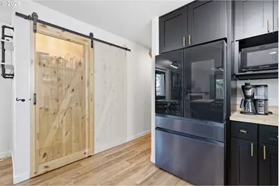 4945 SE Ogden St, Portland, OR 97206 - Photo 14