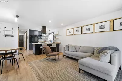 4945 SE Ogden St, Portland, OR 97206 - Photo 8