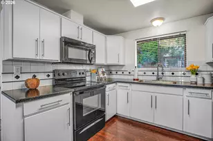 14315 SW 112th Ave, Tigard, OR 97224 - Photo 16