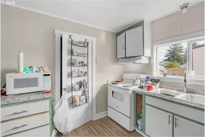 324 28th Ave, Longview, WA 98632 - Photo 12