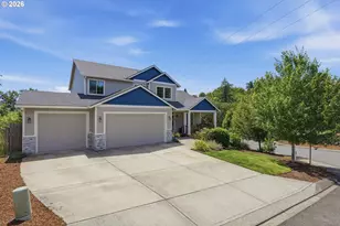 35580 Elk Meadows Dr, Saint Helens, OR 97051 - Photo 2