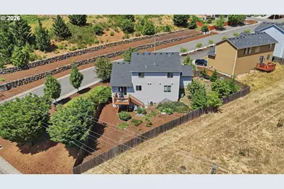 35580 Elk Meadows Dr, Saint Helens, OR 97051 - Photo 28