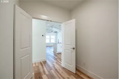 730 E Elmore St, Lebanon, OR 97355 - Photo 20