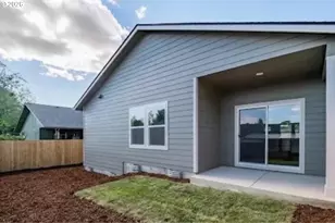 730 E Elmore St, Lebanon, OR 97355 - Photo 36