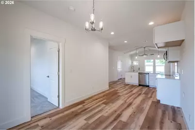730 E Elmore St, Lebanon, OR 97355 - Photo 12