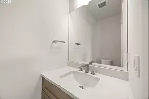 5860 N Missouri Ave, Portland, OR 97217 - Photo 10