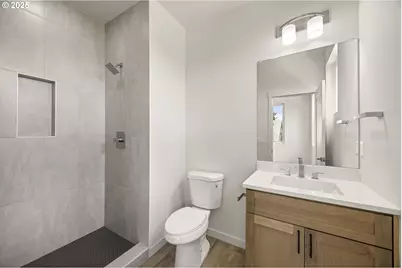 5860 N Missouri Ave #1, Portland, OR 97217 - Photo 18