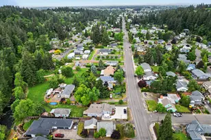 1148 S Water St, Silverton, OR 97381 - Photo 32
