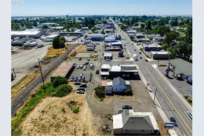 1350 Ivy St, Junction City, OR 97448 - Photo 26