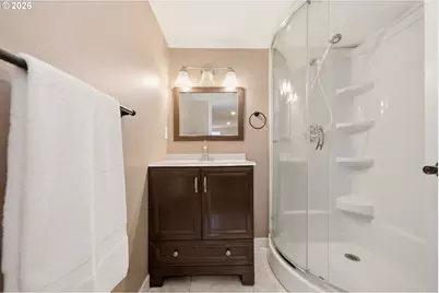 5401 NW Lincoln Ave, Vancouver, WA 98663 - Photo 32