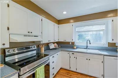 32816 Hartless Hill Ln, Philomath, OR 97370 - Photo 12