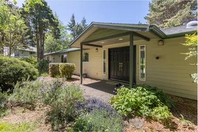 1375 NE Yaquina Heights Dr, Newport, OR 97365 - Photo 34