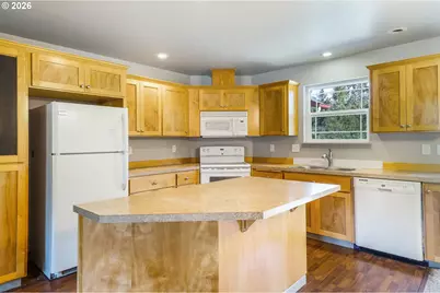 48393 Roaring Rapids Way, Oakridge, OR 97463 - Photo 12