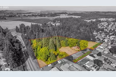 215 W 5th St, Lafayette, OR 97127 - Photo 1