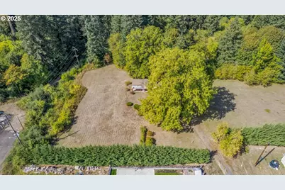 215 W 5th St, Lafayette, OR 97127 - Photo 10