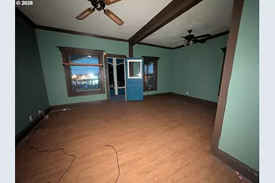 10511 NW 3rd St, Portland, OR 97231 - Photo 2