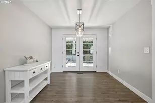 4755 NW Shaniko Ct, Portland, OR 97229 - Photo 6