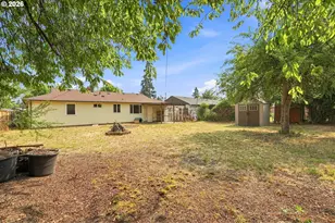 1219 Pleasant St, Springfield, OR 97477 - Photo 34