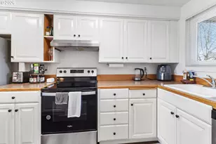 3828 Auburn Rd, Salem, OR 97301 - Photo 4