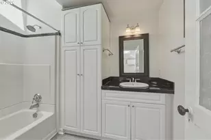6835 SW 35th Ave, Portland, OR 97219 - Photo 36