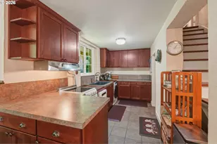 6835 SW 35th Ave, Portland, OR 97219 - Photo 24