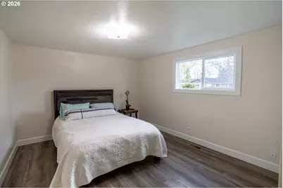 1873 Alderwood St, Eugene, OR 97404 - Photo 12