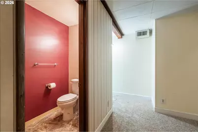 1045 Nutwood Ave, Coos Bay, OR 97420 - Photo 26
