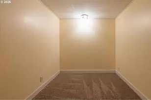 1045 Nutwood Ave, Coos Bay, OR 97420 - Photo 28