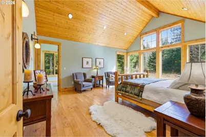 20680 E Glacier View Rd, Mount Hood Village, OR 97049 - Photo 24