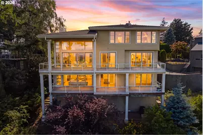 33 Nansen Smt, Lake Oswego, OR 97035 - Photo 2