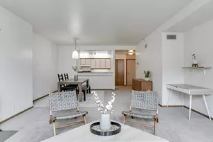 1730 S Harbor Way, Portland, OR 97201 - Photo 6
