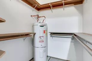 1730 S Harbor Way, Portland, OR 97201 - Photo 18