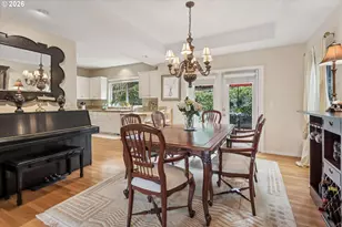3060 Clubhouse Ct, West Linn, OR 97068 - Photo 8