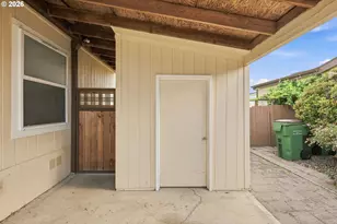 1000 S McKern Ct, Newberg, OR 97132 - Photo 44