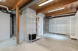 4867 SE Fieldcrest St, Milwaukie, OR 97222 - Photo 36