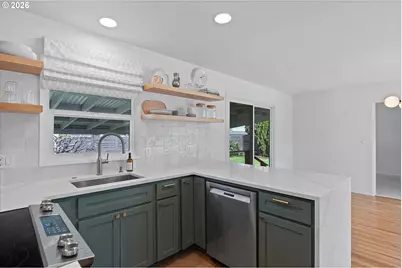 4867 SE Fieldcrest St, Milwaukie, OR 97222 - Photo 10