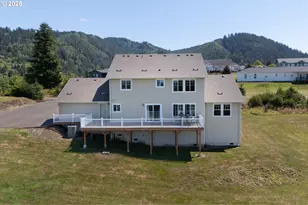 810 Marvin Rd, Tillamook, OR 97141 - Photo 6