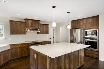 810 Marvin Rd, Tillamook, OR 97141 - Photo 10