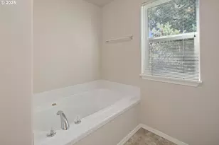 7307 NE Nelly St, Hillsboro, OR 97124 - Photo 26