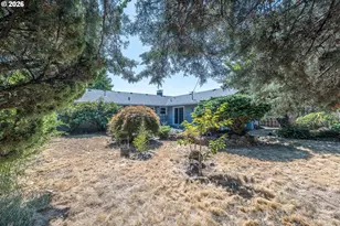 15727 SE Hawthorne Ct, Portland, OR 97233 - Photo 26