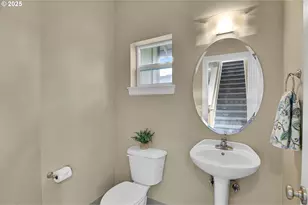 1209 NE 5th St, Gresham, OR 97030 - Photo 20