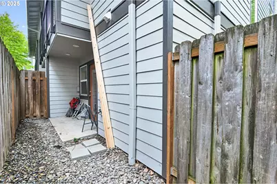 1209 NE 5th St #B, Gresham, OR 97030 - Photo 34